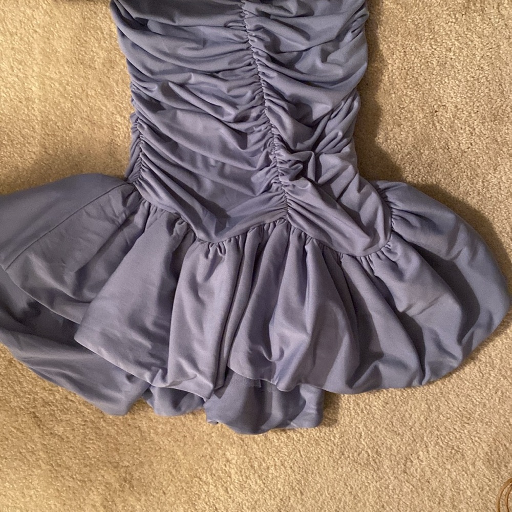 Venus dress EXTREMELY sexy and form fitting - Picture 3 of 9